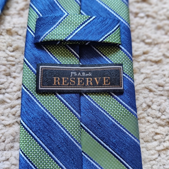 Reserve Silk Tie - Picture 5 of 6